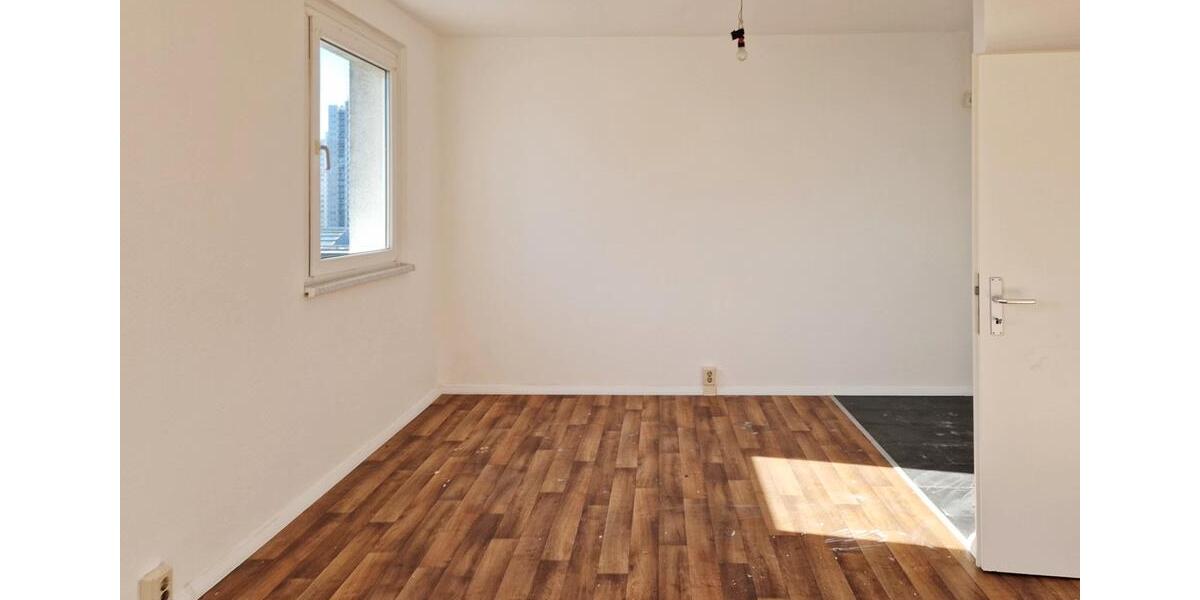 Etagenwohnung Halle (Saale) Halle-Neustadt - 4 Zimmer, 61 m&sup2;, 385&euro; | Angebot:24369292