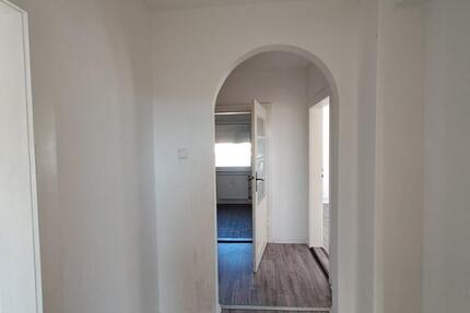 Wohnung Eisleben (Lutherstadt) - 3 Zimmer, 74 m&sup2;, 570&euro; | Angebot:23567966