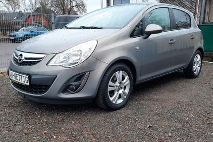 Opel Corsa 71.200 km 4.999 &euro; Köthen 06366