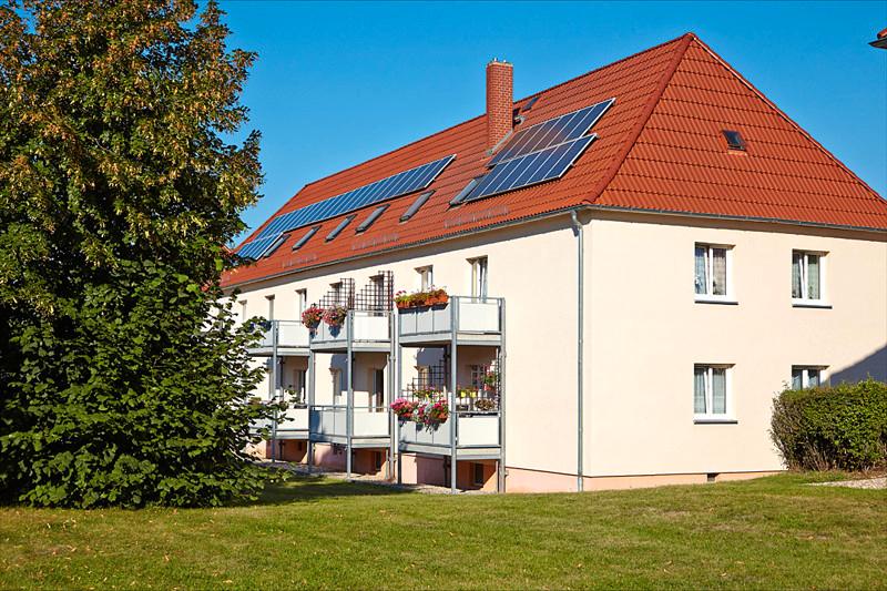 Etagenwohnung Halle (Saale) Frohe Zukunft - 2.5 Zimmer, 46 m&sup2;, 415&euro; | Angebot:25337622