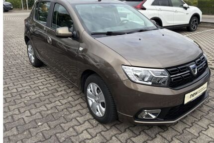 Dacia Sandero 90.249 km 8.995 &euro; Wolfen 06766