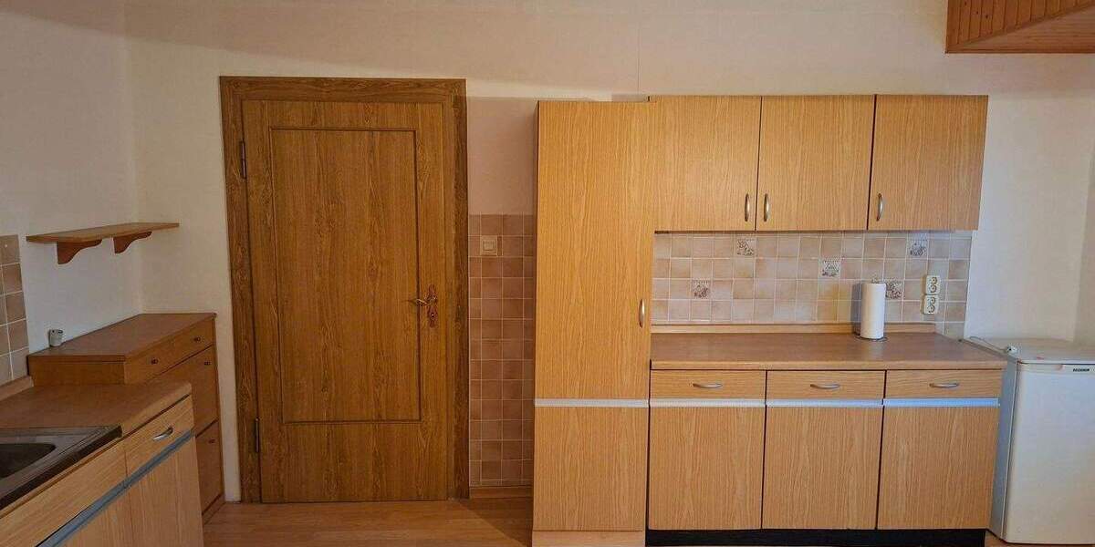 Doppelhaushälfte Halle (Saale) Dieselstraße - 7 Zimmer, 150 m&sup2;, 348.000&euro; | Angebot:25733955