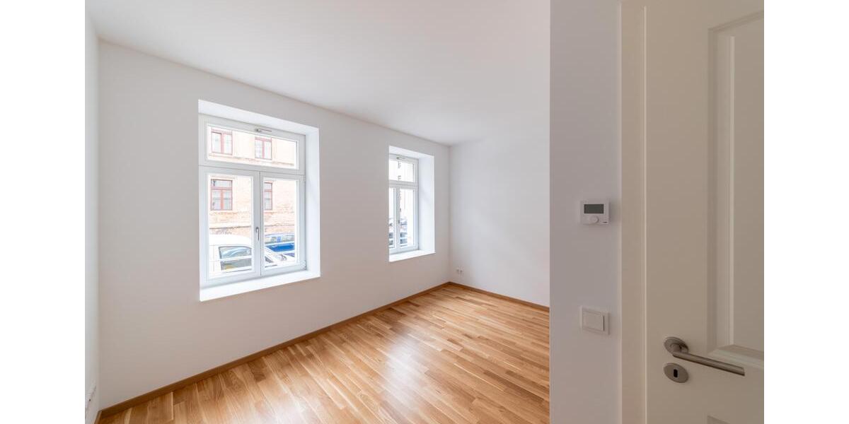Großzügige Wohnung im Hochparterre mit Balkon - WE01 4 zimmer