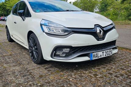 Renault Clio 78.000 km 16.695 &euro; Halle (Saale) 06116