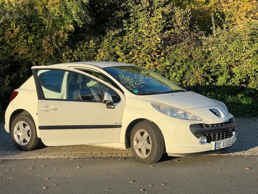 Peugeot 207 123.510 km 2.200 € Delitzsch 04509