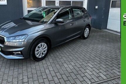 Skoda Fabia 1.295 km 19.900 &euro; Halle / Saale 06120