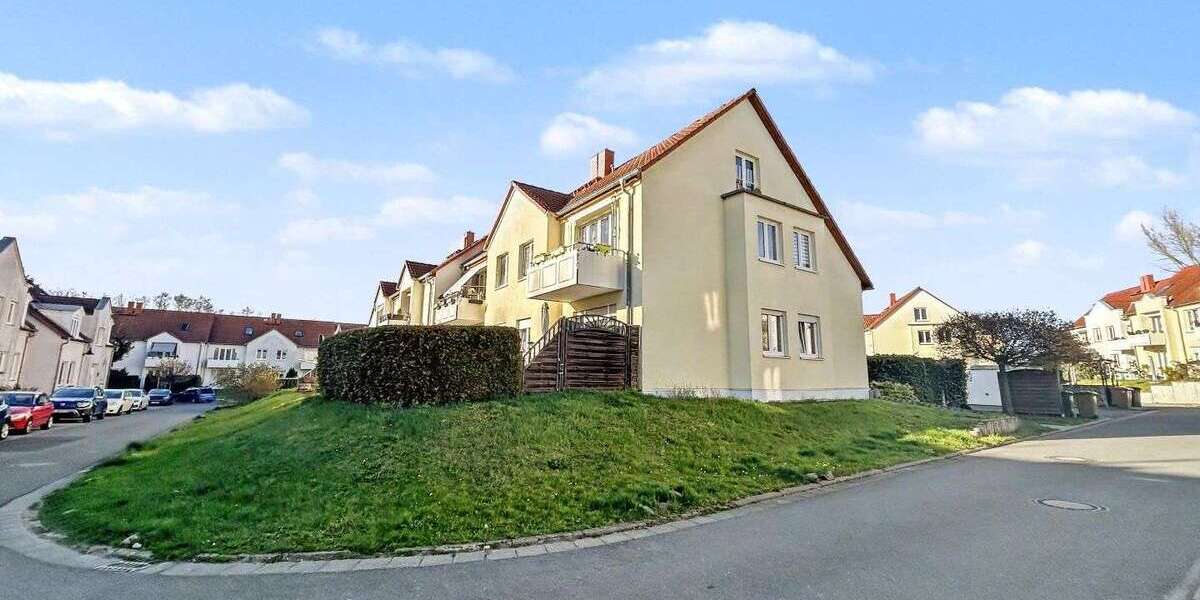 Etagenwohnung Leuna - 2 Zimmer, 64 m&sup2;, 115.000&euro; | Angebot:26193405