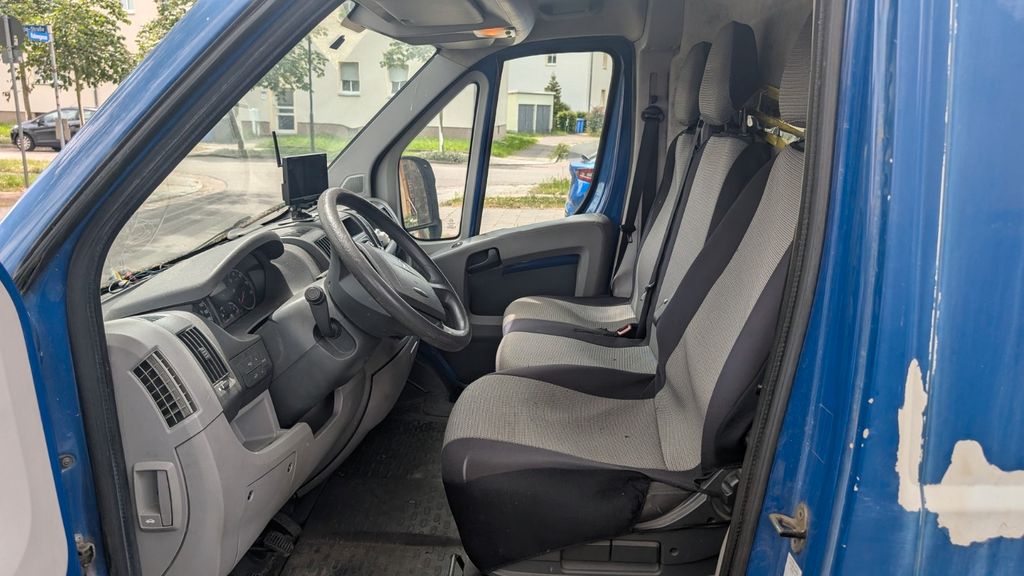 Peugeot Boxer 240.000 km 2.800 &euro; Leuna 06237