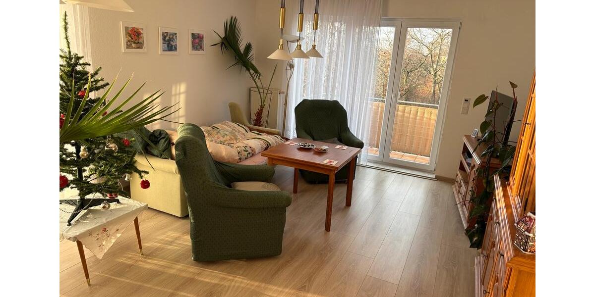 Dachgeschoßwohnung Halle (Saale) Dölau - 2 Zimmer, 70 m&sup2;, 180.000&euro; | Angebot:26129852