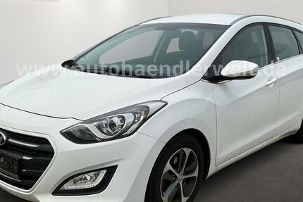 Hyundai i30 180.106 km 6.299 &euro; Brehna 06796