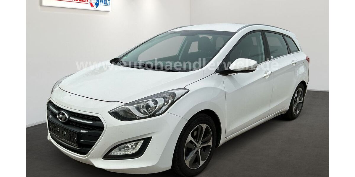 Hyundai i30 180.106 km 6.299 &euro; Brehna 06796