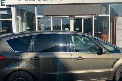 Ford S-Max 121.000 km 6.900 € Halle 06116