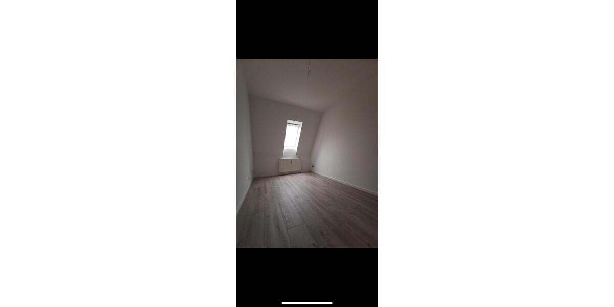 Dachgeschoßwohnung Delitzsch - 5 Zimmer, 132 m&sup2;, 1.194&euro; | Angebot:24775366