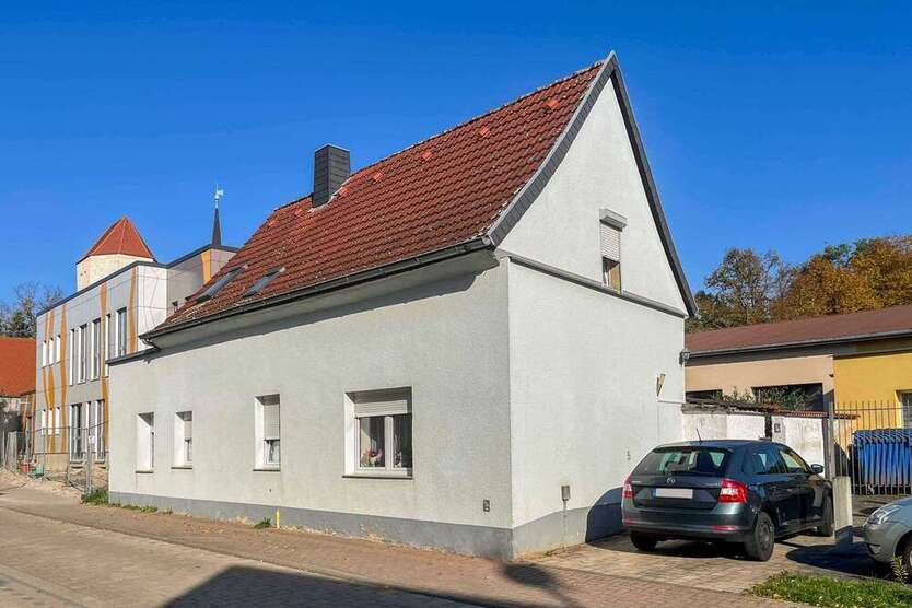 Haus zum Kaufen in Sandersdorf-Brehna 79.000 € 75.12 m²