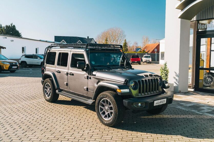 Jeep Wrangler 46.879 km 47.890 € Landsberg OT Oppin 06188