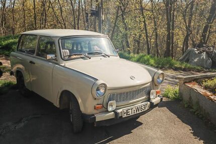 Trabant 601 72.340 km 3.950 &euro; Halle 06118