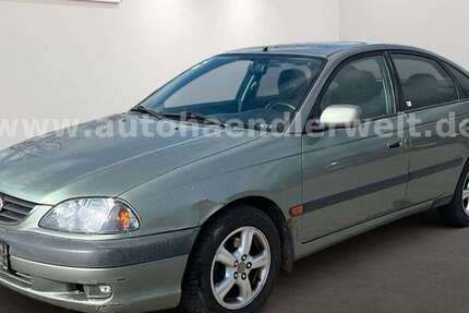 Toyota Avensis 213.029 km 2.499 &euro; Sandersdorf-Brehna 06796