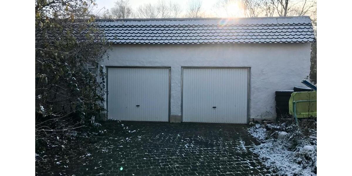 Einfamilienhaus Leuna - 8 Zimmer, 270 m&sup2;, 420.000&euro; | Angebot:23634405