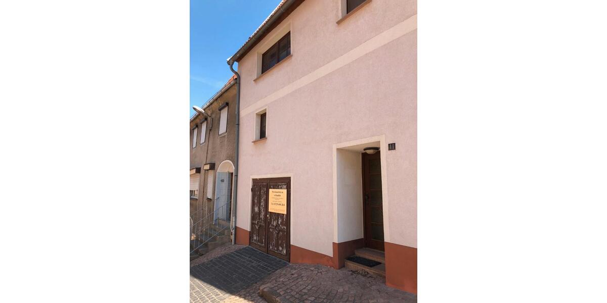 Reihenhaus Wettin-Löbejün Löbejün - 6 Zimmer, 100 m&sup2;, 49.900&euro; | Angebot:25993855