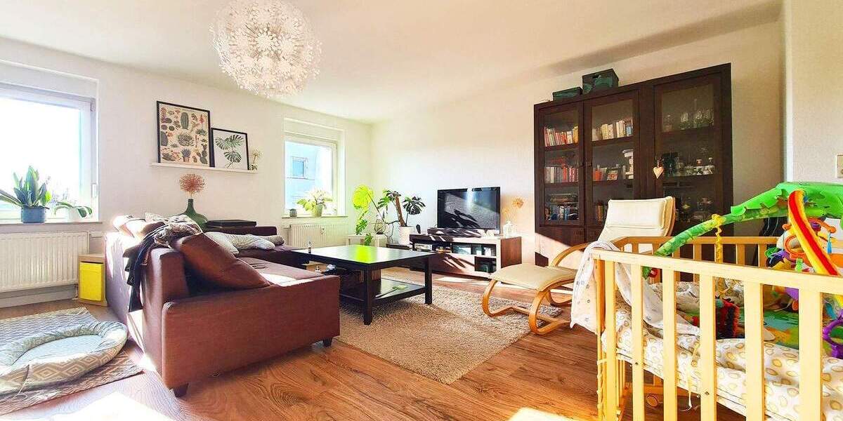 Etagenwohnung Köthen (Anhalt) Köthen - 3 Zimmer, 105 m&sup2;, 595&euro; | Angebot:26376626