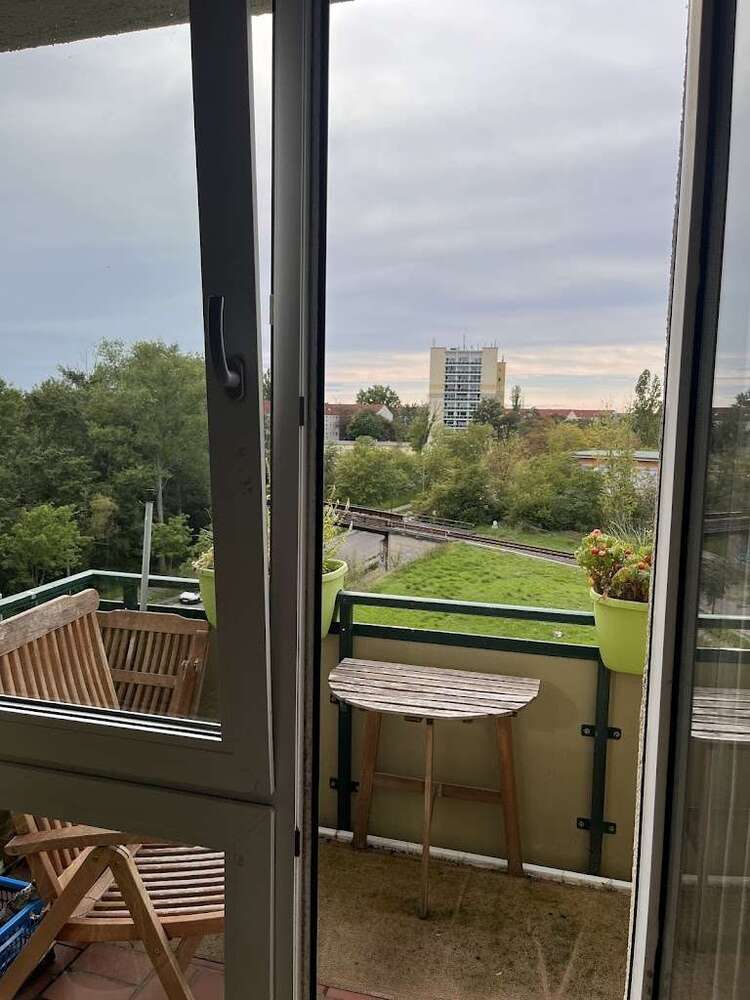 Wohnung zum Mieten in Merseburg 282 € 48.55 m²