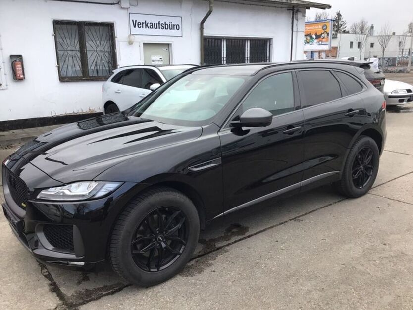 F-Pace