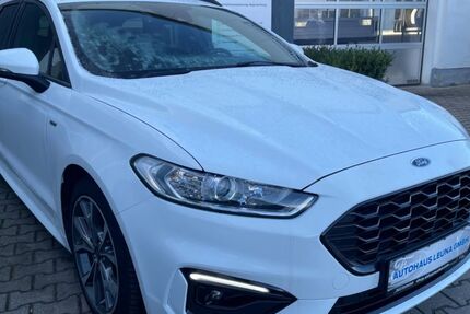 Ford Mondeo 29.998 km 23.999 &euro; Leuna 06237