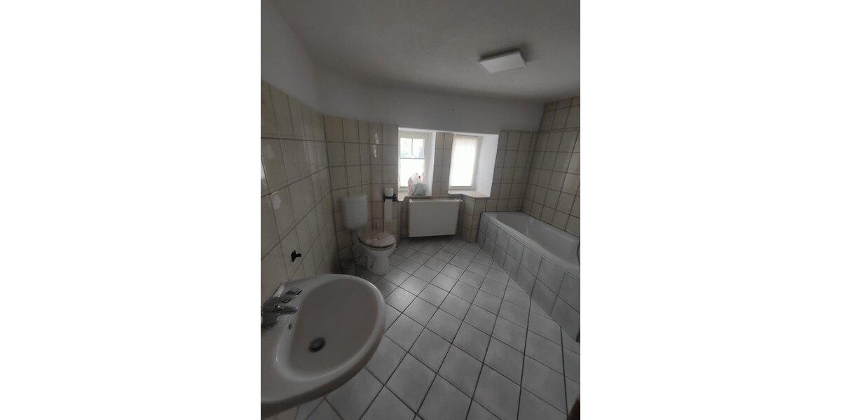 Wettin-Löbejün-Rothenburg, MFH + angrenzendem Reihenendhaus - Mehrfamilienhaus, Wohnhaus Wettin-Löbejün Rothenburg | Angebot:16450074