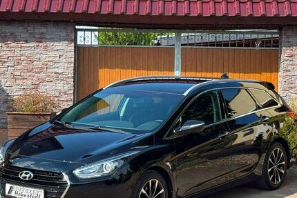 Hyundai i40 95.826 km 13.900 &euro; Salzatal 06198