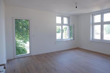 Wohnung Schkopau - 2 Zimmer, 55 m&sup2;, 660&euro; | Angebot:24902379