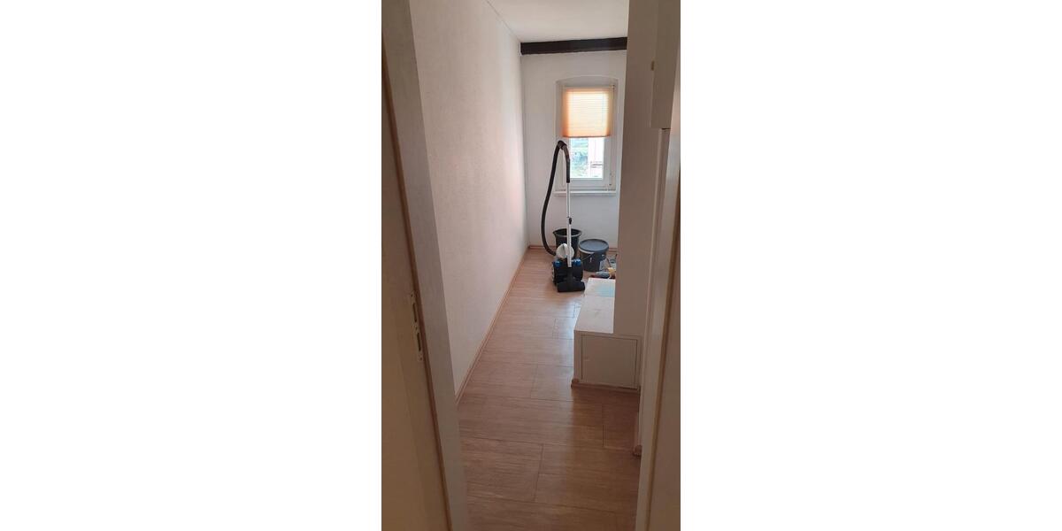 Dachgeschoßwohnung Halle (Saale) Damaschkestraße - 2 Zimmer, 79 m&sup2;, 753&euro; | Angebot:26326586