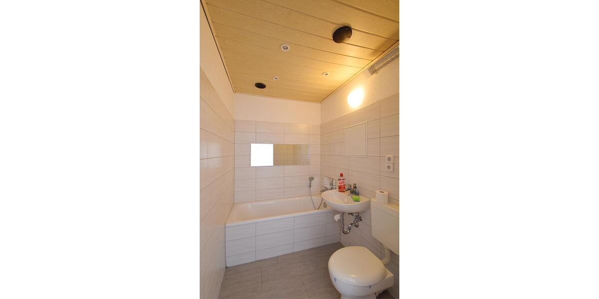 Etagenwohnung Halle (Saale) Silberhöhe - 5 Zimmer, 116 m&sup2;, 731&euro; | Angebot:26003371