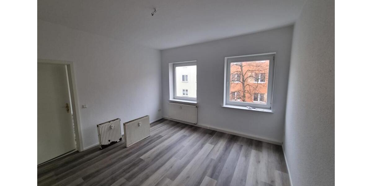 Etagenwohnung Köthen (Anhalt) - 4 Zimmer, 84 m&sup2;, 505&euro; | Angebot:26455890