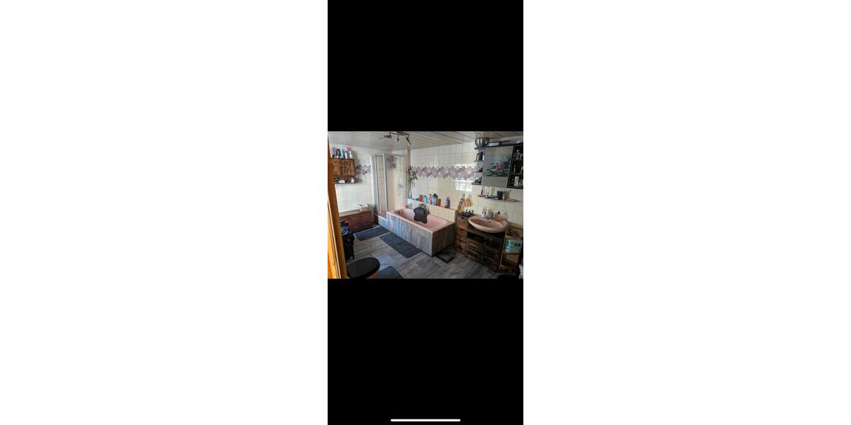 Einfamilienhaus Südliches Anhalt - 5 Zimmer, 168 m&sup2;, 250.000&euro; | Angebot:24396904