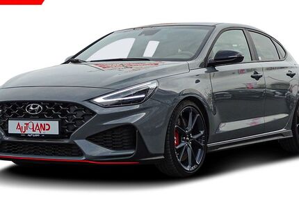 Hyundai i30 33.317 km 31.990 &euro; Eisleben 06295