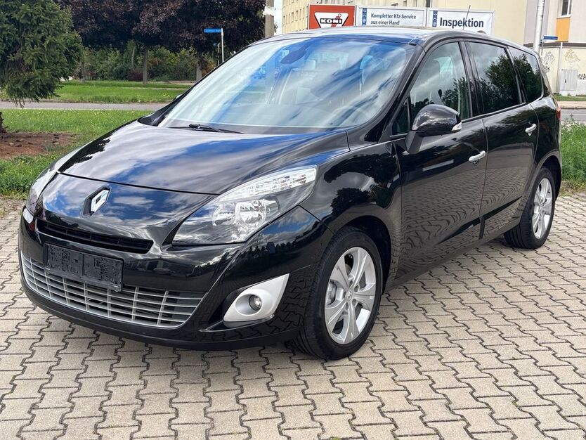 Renault Scenic 157.900 km 5.500 € Halle/Saale 06126