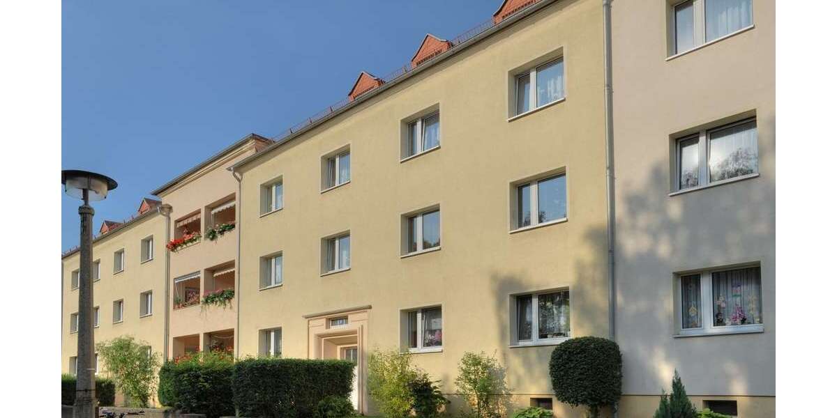 Etagenwohnung Halle Landrain - 3 Zimmer, 69 m&sup2;, 587&euro; | Angebot:27090938