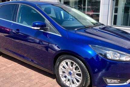Ford Focus 75.718 km 10.999 &euro; Halle/Saale 06118