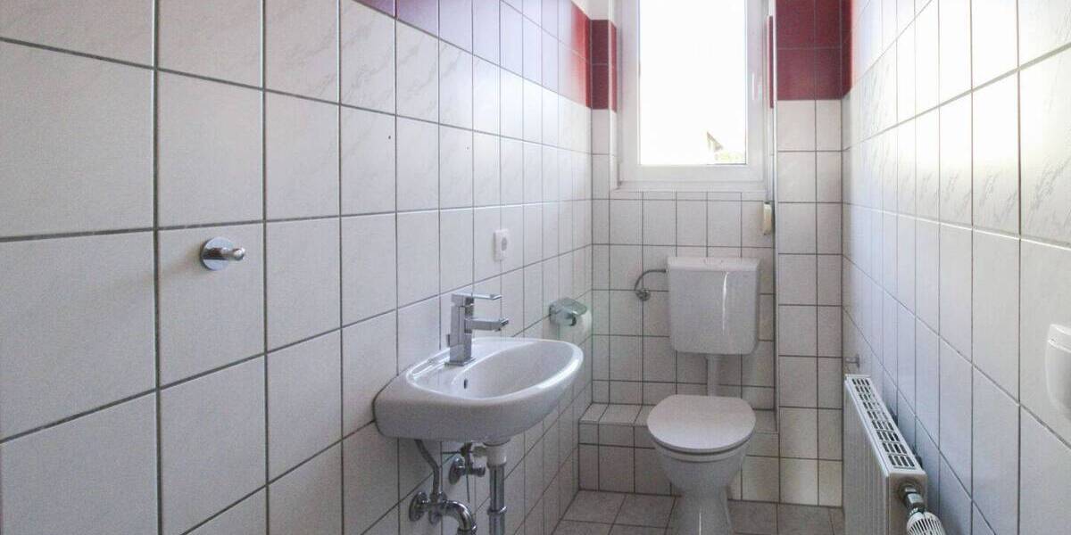 Reihenmittelhaus Leuna Kötschlitz - 5 Zimmer, 100 m&sup2;, 240.000&euro; | Angebot:26741429