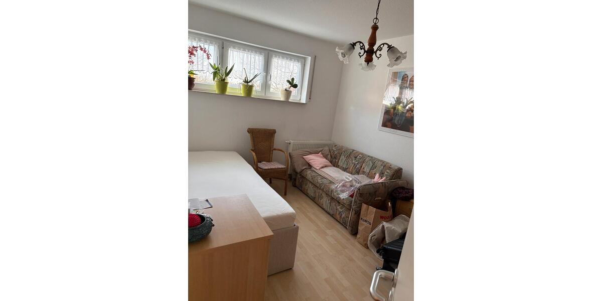 Dachgeschoßwohnung Halle (Saale) Dölau - 2 Zimmer, 70 m&sup2;, 180.000&euro; | Angebot:26129852