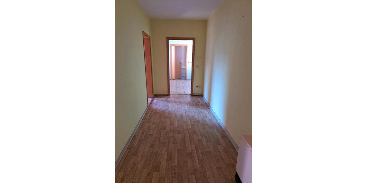 Erdgeschoßwohnung Gerbstedt - 3 Zimmer, 90 m&sup2;, 380&euro; | Angebot:25811225
