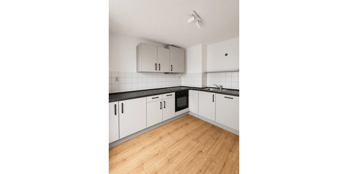 Etagenwohnung Bitterfeld-Wolfen Bitterfeld - 2 Zimmer, 76 m&sup2;, 510&euro; | Angebot:26820168