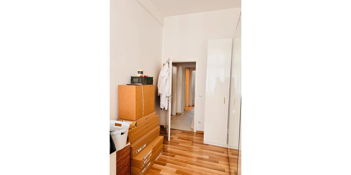 Etagenwohnung Halle (Saale) Frohe Zukunft - 3 Zimmer, 84 m&sup2;, 923&euro; | Angebot:26279628