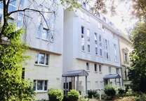 Wohnung zum Mieten in Halle 300 € 27.88 m²