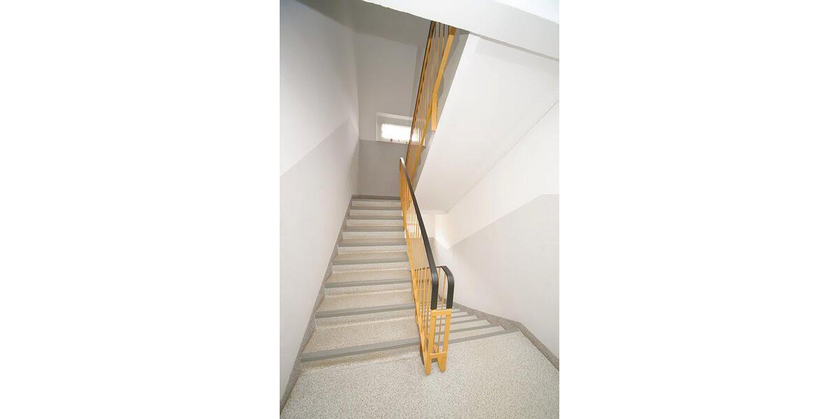 Etagenwohnung Eisleben (Lutherstadt) - 2 Zimmer, 56 m&sup2;, 296&euro; | Angebot:26129726