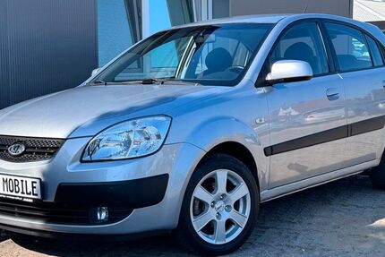 Kia Rio 156.000 km 2.699 &euro; Bitterfeld-Wolfen 06766