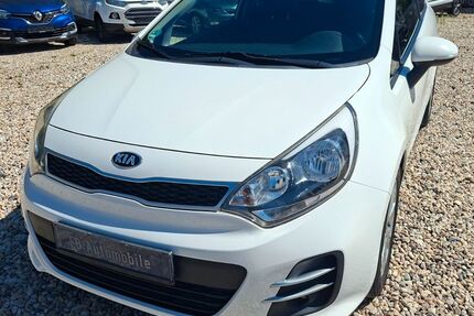 Kia Rio 228.000 km 2.999 &euro; Bitterfeld-Wolfen OT Wolfen 06766
