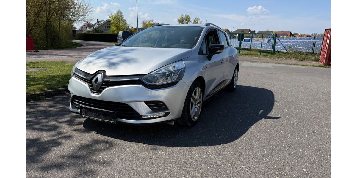 Renault Clio 143.000 km 6.700 &euro; Schkeuditz 04435