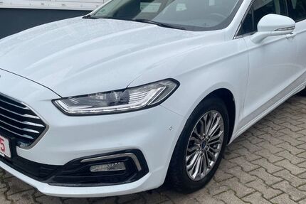 Ford Mondeo 55.998 km 22.999 &euro; Leuna 06237