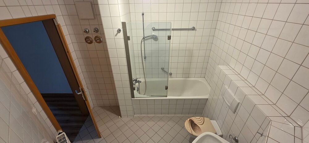 3-Raum-Whg. 83,2 qm 1.OG mit Balkon + TG-Platz - Appartement Schkeuditz Wehlitz | Angebot:27528123